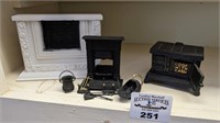 Miniature Cookstove, fireplace, etc