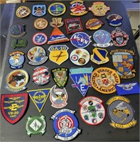 W - LOT OF COLLECTIBLE PATCHES (L33)