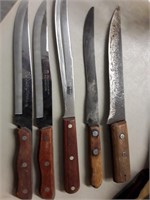 VINTAGE AND OTHER KNIFE LOT