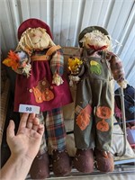 (2) Fall Scarecrows