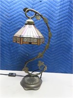 20" Accent Lamp w/ StainedGlassLook Shade