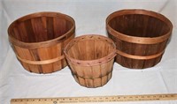 LOT - SMALL BASKETS