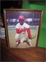 Lou Brock (St Louis Cardinals) Signed 8 x 10 photo