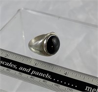 Sterling silver and black onyx men’s ring sz 9.75