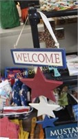 RED/WHITE/BLUE WELCOME SIGN