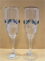 New Bride and Groom Toasting Flutes w/Pewter