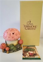 Harmony Kingdom Lord Byron's The Mushroom with Box