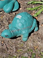 Turtle yard Art (front yard)