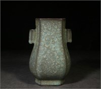 Chinese Guan Porcelain Vase