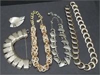 Mixed Tone Metal Jewelry Lot