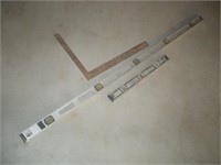 2' & 6' Aluminum Level, 2' Square