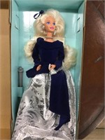 Winter velvet Barbie, Avon, new in box