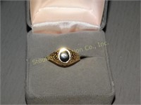 14kt Gold ladies ring marked GTR size 6 1/2 black