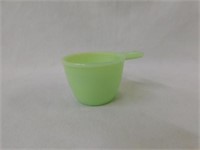 Jadeite 1/4 cup measure, chip on handle