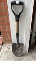 Small shovel 26” L