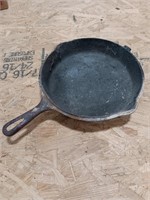 Cast iron skillet 10 inches