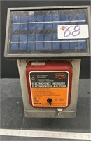 Co-op 6V Solar Charger Electric Fencer.  Important