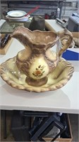 Porcelain pitcher and bowl