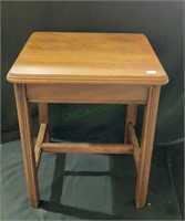 Vintage mahogany accent table with H stretcher
