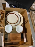 lot of glassbake bowls,dishes,wooden desk set