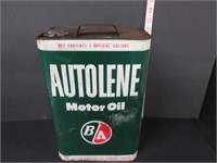 B/A 2 GALLON MOTOR OIL CAN