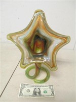 Neat Art Glass Vase Display