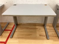 Project / Work table (42"x30"x28 1/2" tall)