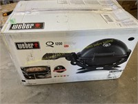 Weber Q 189-Sq. in. Portable Propane grill(Used)