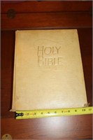 1962 Holy Bible