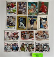 Vintage HOF MLB Players Trading Cards Including No