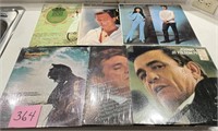 Lot six Vintage Vinyl Glenn Campbell, Johnny Cash