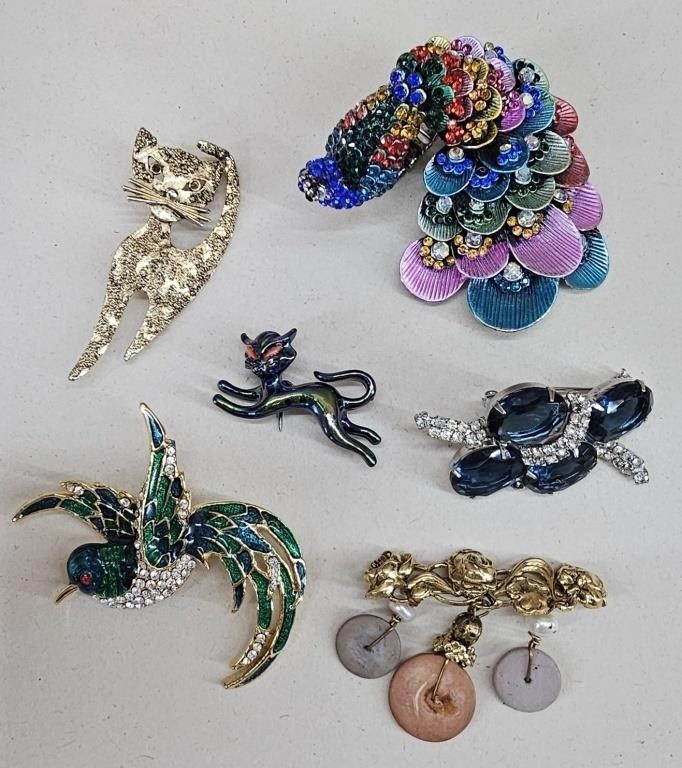 5pc Vintage Brooches & Peacock Ring