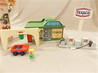Playskool Texaco Station