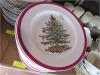Approx. 33 Spode Christmas Tree Dinner Plates
