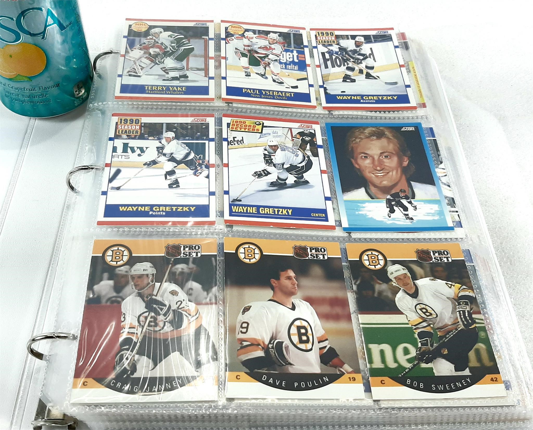 Cartable 180 cartes de hockey GRETZKY, Canadiens +