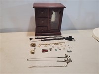 Wood Jewelery Cabinet 4 1/4inDx8 1/4inWx8 3/4inH
