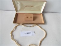 Vendome Pearl Earrings Necklace set