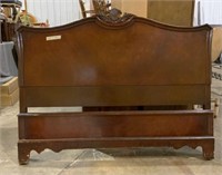 Late 20th Century Mahogany Full Size Bed