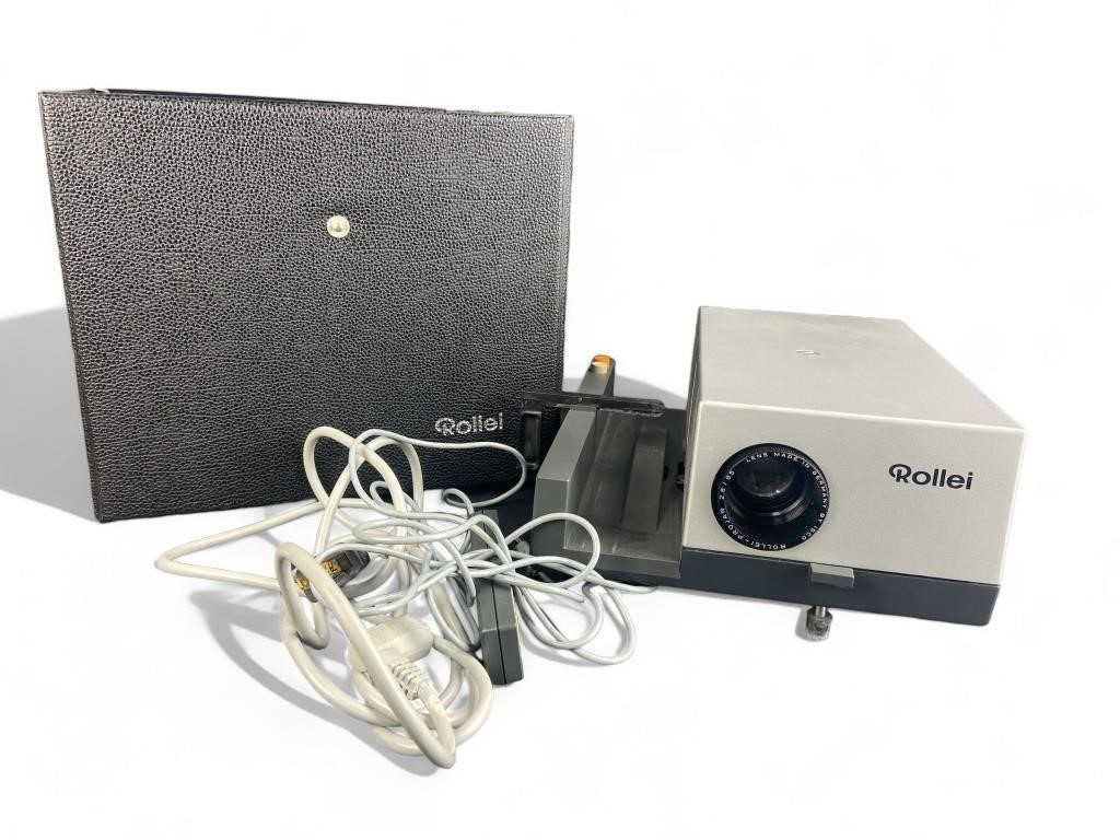 ROLLEI P35A Projector with Case