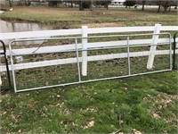 16 FT GALVANIZED WIRE GATE (Preview/Pick Up: 595
