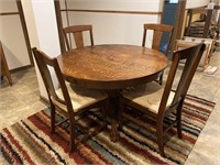 Round Table 4 Chairs