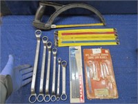 6 usa wrenches -hack saw & various blades