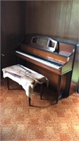Sherlock- Manning piano & stool