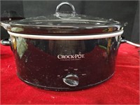 Large Crockpot Black Works