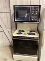 1970’s Model GE Electric Range and Microwave