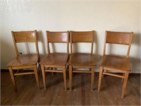 Set of 4 American Oak Solid Dining Chairs