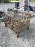 CARGOTAINER 4'X2&1/2' X2' METAL CONTAINER