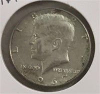 1967 KENNEDY HALF DOLLAR (40% SILVER)