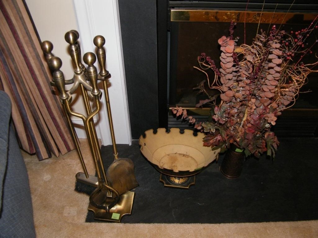 6 PC. FIREPLACE SET, PLANTER & FLOWER ARRANGEMENT