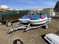 2 Yamaha Jet Skis on Karavan 2 place trailer